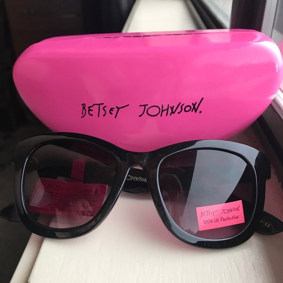 Betsey Johnson Accessories - Betsey Johnson Sunglasses